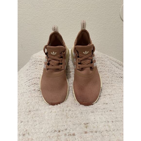 Adidas Originals NMD R1 Women’s Size 7.5 Running Shoe Sneaker Footwear - Picture 3 of 6